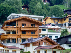 Cozy Apartment in Saalbach Hinterglemm with Sauna